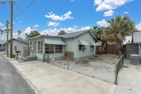Casa en venta en Treasure Island, Florida, 2 dormitorios, 62.43 m2 № 1533969 - foto 12