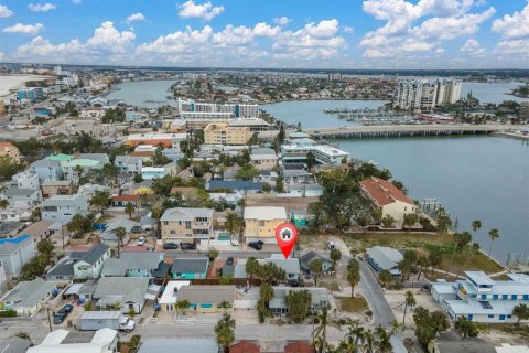 Casa en venta en Treasure Island, Florida, 2 dormitorios, 62.43 m2 № 1533969 - foto 6