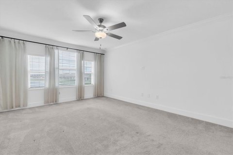 House in New Port Richey, Florida 4 bedrooms, 216.83 sq.m. № 2396002 - photo 20