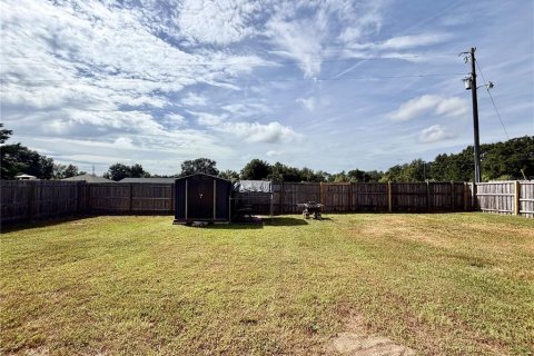 House in Ocala, Florida 4 bedrooms, 152.64 sq.m. № 2400972 - photo 14