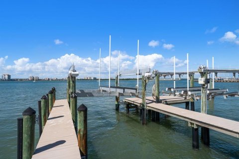 Casa en alquiler en Tierra Verde, Florida, 4 dormitorios, 359.35 m2 № 1909369 - foto 7