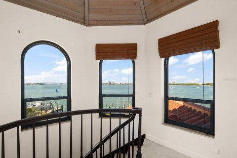 Casa en alquiler en Tierra Verde, Florida, 4 dormitorios, 359.35 m2 № 1909369 - foto 20