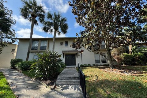Condo in Altamonte Springs, Florida, 2 bedrooms № 2099537