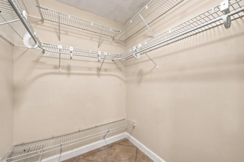 Villa ou maison à louer à Miami, Floride: 3 chambres, 127.46 m2 № 2190556 - photo 26