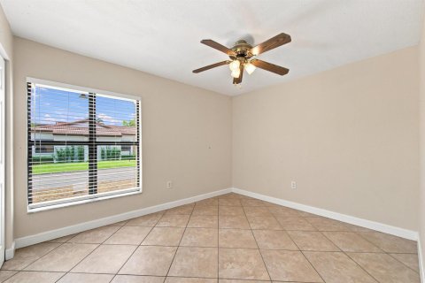 Villa ou maison à louer à Miami, Floride: 3 chambres, 127.46 m2 № 2190556 - photo 14