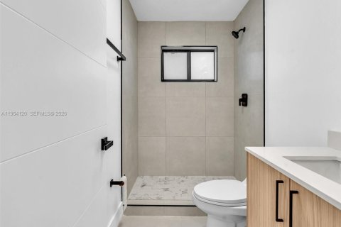 Immobilier commercial à vendre à Miami, Floride: 188.78 m2 № 2032185 - photo 16