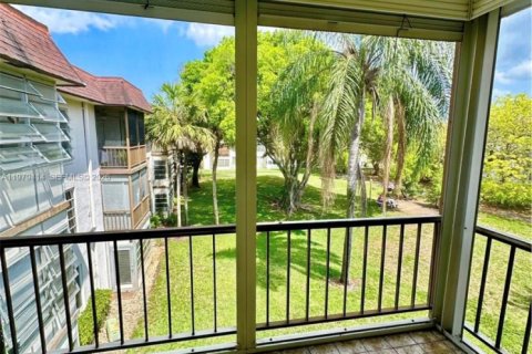 Condominio en venta en Plantation, Florida, 2 dormitorios, 88.44 m2 № 2046049 - foto 22