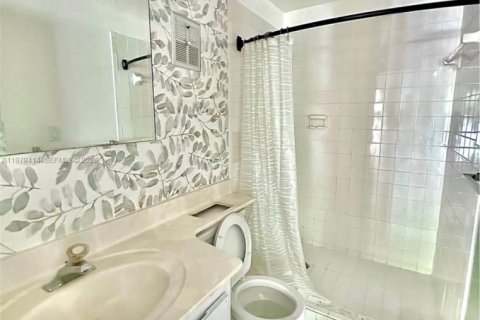 Condominio en venta en Plantation, Florida, 2 dormitorios, 88.44 m2 № 2046049 - foto 16