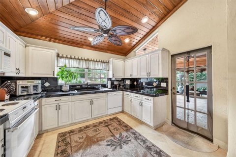 Villa ou maison à vendre à Orlando, Floride: 3 chambres, 249.81 m2 № 2140333 - photo 12