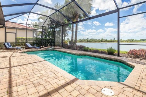 Casa en alquiler en Venice, Florida, 2 dormitorios, 157.38 m2 № 2203118 - foto 3
