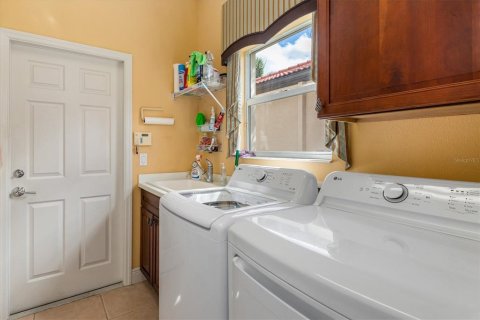 Casa en alquiler en Venice, Florida, 2 dormitorios, 157.38 m2 № 2203118 - foto 27