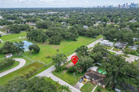 Terreno en venta en Tampa, Florida № 1917280 - foto 8