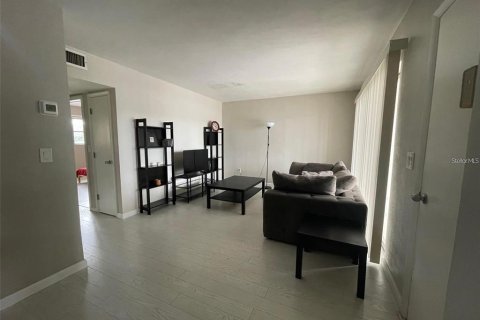 Condominio en alquiler en Clearwater, Florida, 2 dormitorios, 65.5 m2 № 1906056 - foto 6