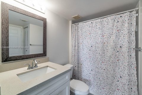 Condo in Davie, Florida, 2 bedrooms  № 1879010 - photo 6