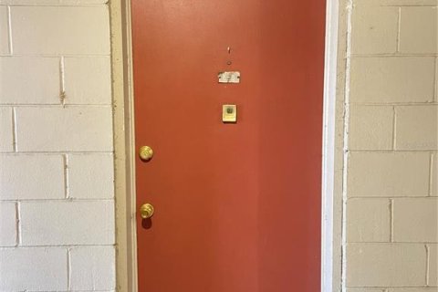 Condo in Gainesville, Florida, 1 bedroom  № 1827635 - photo 3