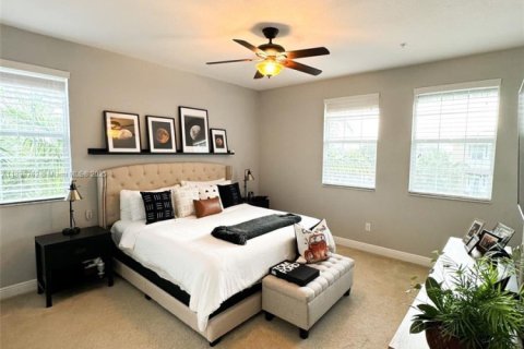 Condominio en alquiler en Pembroke Pines, Florida, 3 dormitorios, 162.11 m2 № 1950064 - foto 24