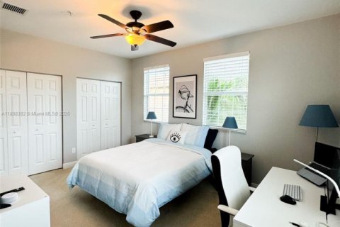 Condominio en alquiler en Pembroke Pines, Florida, 3 dormitorios, 162.11 m2 № 1950064 - foto 29