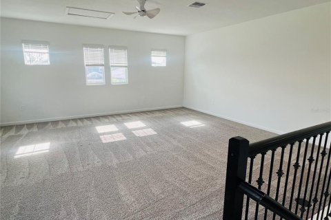 House in Winter Garden, Florida 4 bedrooms, 252.51 sq.m. № 1878155 - photo 14
