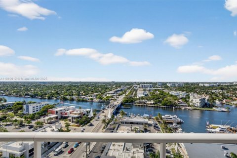 Condo in Pompano Beach, Florida, 2 bedrooms  № 1971155 - photo 26