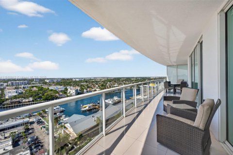 Condo in Pompano Beach, Florida, 2 bedrooms  № 1971155 - photo 25