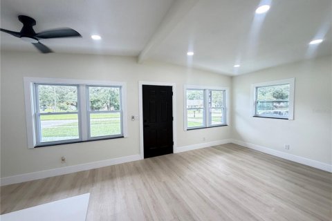 Casa en venta en Tampa, Florida, 4 dormitorios, 150.87 m2 № 2322830 - foto 7