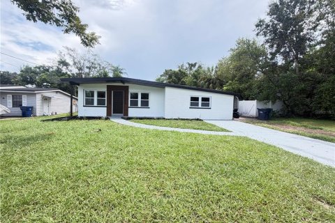 Casa en Tampa, Florida 4 dormitorios, 150.87 m2 № 2322830