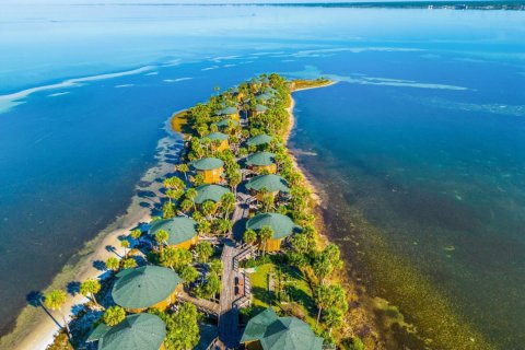 Villa ou maison à vendre à Port Saint Joe, Floride: 2 chambres, 113.81 m2 № 559189 - photo 1