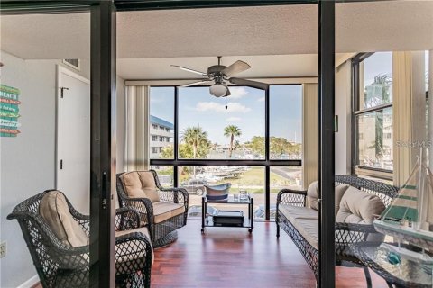 Condominio en alquiler en Clearwater, Florida, 2 dormitorios, 117.06 m2 № 1578604 - foto 10