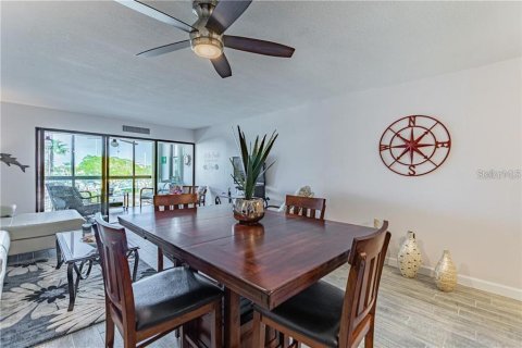 Condominio en alquiler en Clearwater, Florida, 2 dormitorios, 117.06 m2 № 1578604 - foto 6