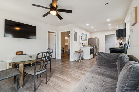 Apartment in Tampa, Florida 2 bedrooms, 92.9 sq.m. № 2230390