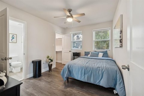 Apartment in Tampa, Florida 2 bedrooms, 92.9 sq.m. № 2230390 - photo 13