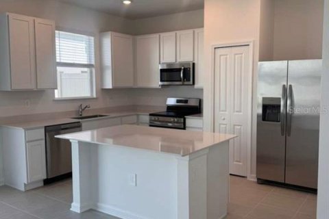 Touwnhouse à louer à Kissimmee, Floride: 3 chambres, 174.01 m2 № 2102872 - photo 15