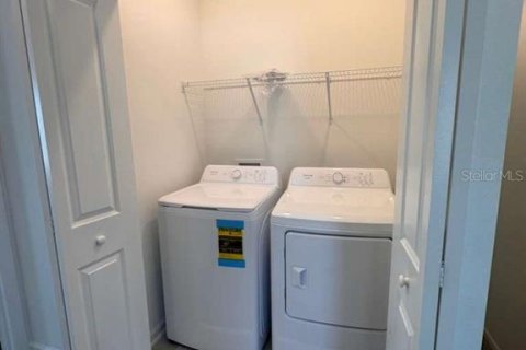 Touwnhouse à louer à Kissimmee, Floride: 3 chambres, 174.01 m2 № 2102872 - photo 10