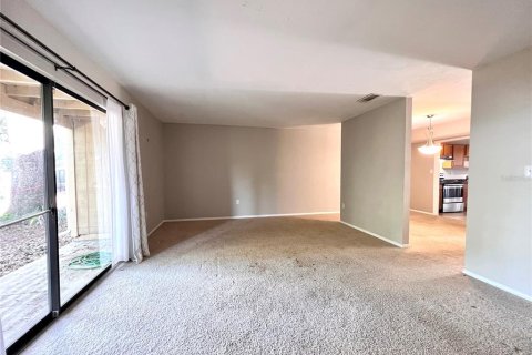 Condominio en venta en Gainesville, Florida, 3 dormitorios, 139.35 m2 № 1817347 - foto 5