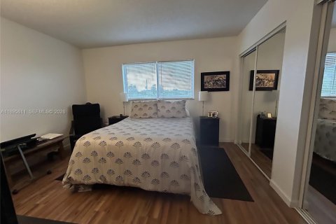 Снять в аренду кондоминиум в Форт-Лодердейл, Флорида 1 спальня, 54.63м2, № 2013946 - фото 10