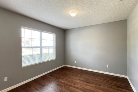 House in Clermont, Florida 5 bedrooms, 240.99 sq.m. № 1901726 - photo 7