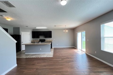 House in Clermont, Florida 5 bedrooms, 240.99 sq.m. № 1901726 - photo 21