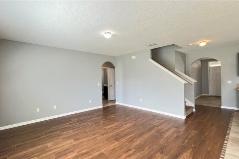 House in Clermont, Florida 5 bedrooms, 240.99 sq.m. № 1901726 - photo 18