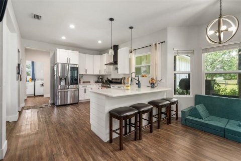 Casa en venta en Lake Butler, Florida, 4 dormitorios, 252.79 m2 № 1815165 - foto 5