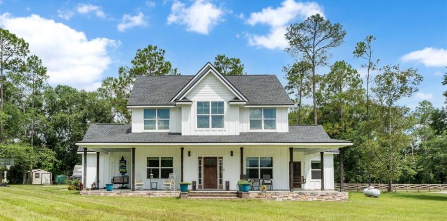 Casa en Lake Butler, Florida 4 dormitorios, 252.79 m2 № 1815165
