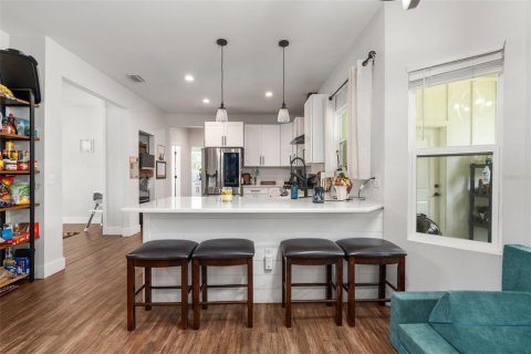 Casa en venta en Lake Butler, Florida, 4 dormitorios, 252.79 m2 № 1815165 - foto 8