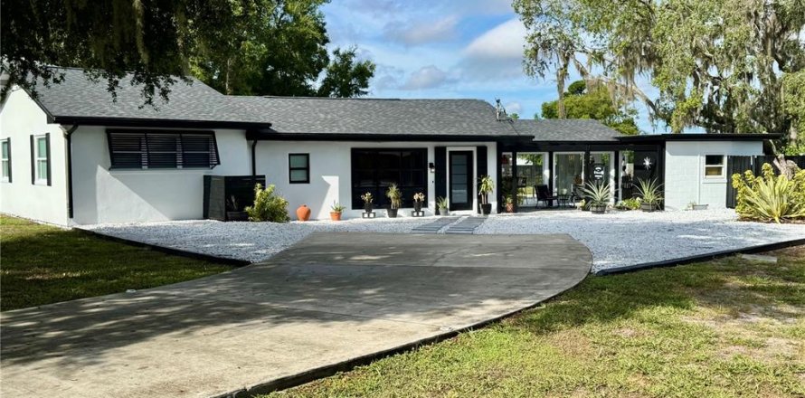 House in Gotha, Florida 3 bedrooms, 188.03 sq.m. № 1877357