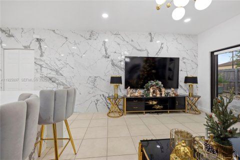 Villa ou maison à vendre à Homestead, Floride: 4 chambres, 180.23 m2 № 1985824 - photo 9