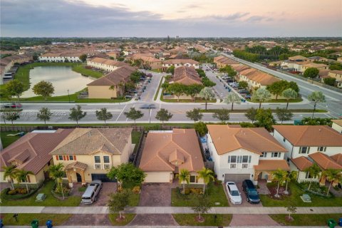 Villa ou maison à vendre à Homestead, Floride: 4 chambres, 180.23 m2 № 1985824 - photo 3