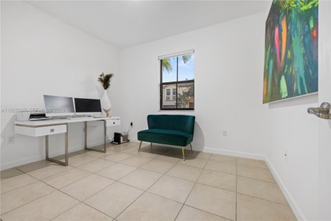 Villa ou maison à vendre à Homestead, Floride: 4 chambres, 180.23 m2 № 1985824 - photo 23