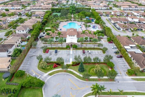 Villa ou maison à vendre à Homestead, Floride: 4 chambres, 180.23 m2 № 1985824 - photo 30