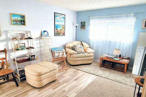 Copropriété à vendre à Bradenton, Floride: 2 chambres, 113.71 m2 № 2211029 - photo 9