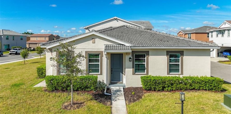 House in Lakewood Ranch, Florida 3 bedrooms, 183.11 sq.m. № 2225856
