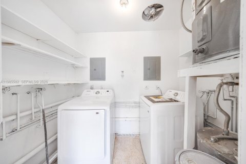 Casa en alquiler en Davie, Florida, 2 dormitorios, 74.32 m2 № 2047540 - foto 20