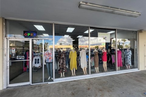 Immobilier commercial à vendre à Hialeah, Floride № 2158164 - photo 22